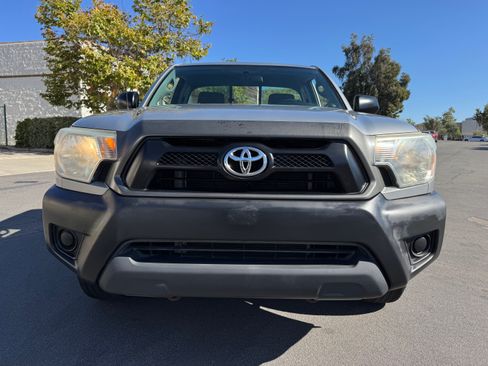 Used 2014 Toyota Tacoma image 12