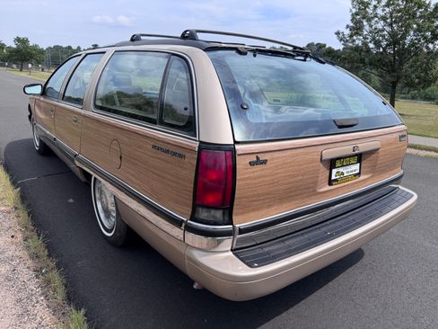 Used 1996 Buick Roadmaster Estate image 57