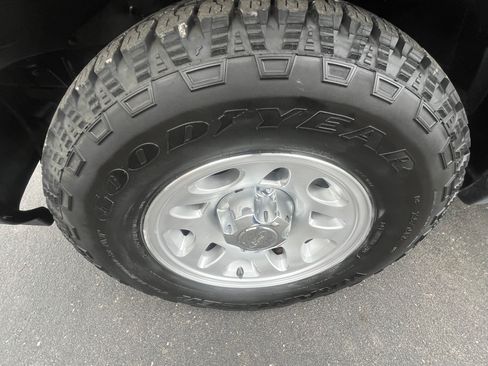Used 2011 Ford Ranger XLT image 26