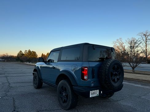 Used 2024 Ford Bronco Black Diamond image 5
