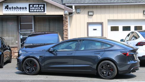 Used 2024 Tesla Model 3 Performance image 4