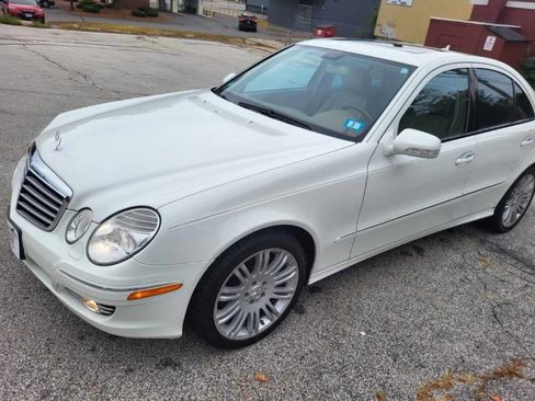 Used 2008 Mercedes-Benz E 350 image 4