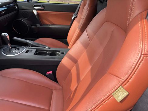 Used 2008 MAZDA MX-5 Miata Grand Touring image 4