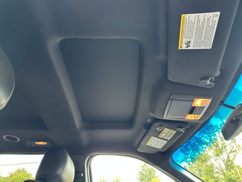 Used 2014 Ford Explorer Sport image 15