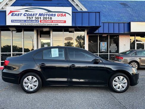 Used 2014 Volkswagen Jetta S image 2