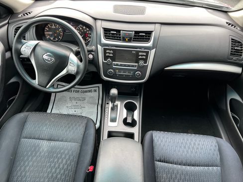Used 2016 Nissan Altima 2.5 S image 3