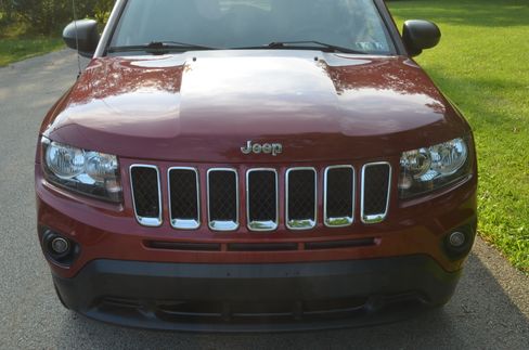 Used 2016 Jeep Compass Sport image 8