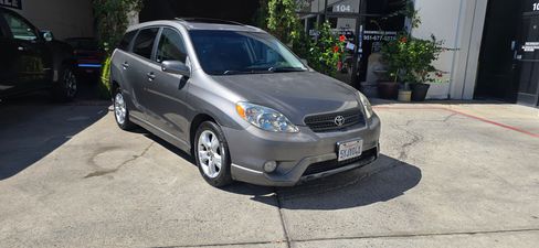 Used 2007 Toyota Matrix XR image 3
