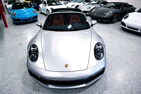Used 2021 Porsche 911 Targa 4S image 17
