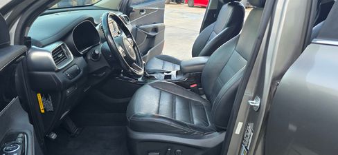 Used 2016 Kia Sorento EX-L image 30