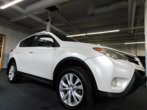 Used 2013 Toyota RAV4 Limited image 7