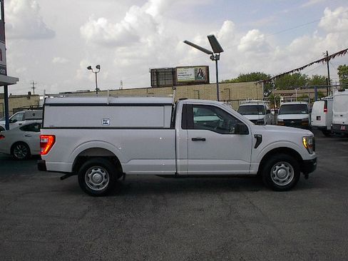 Used 2021 Ford F150 XL image 3