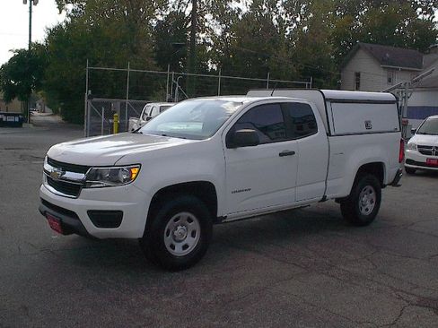 Used 2020 Chevrolet Colorado W/T image 11