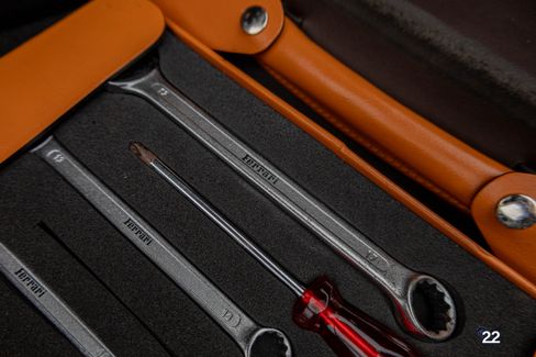 Used 2000 Ferrari 360 Modena image 96