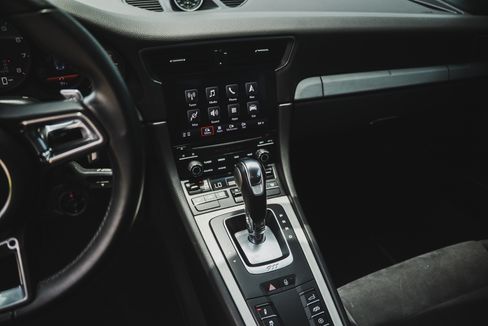 Used 2017 Porsche 911 Carrera GTS image 16