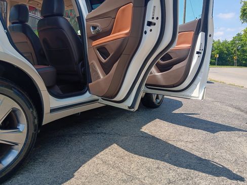 Used 2014 Buick Encore Convenience image 9