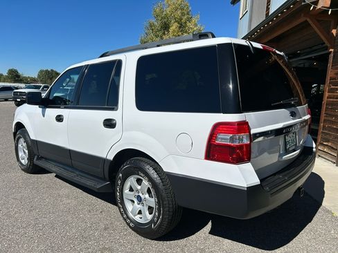 Used 2017 Ford Expedition XL image 6