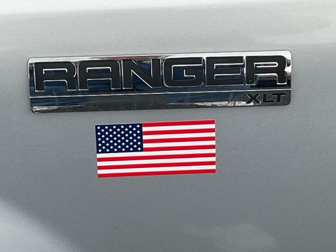 Used 2011 Ford Ranger XLT image 17