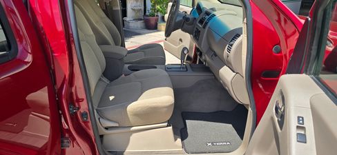 Used 2008 Nissan Frontier SE image 21