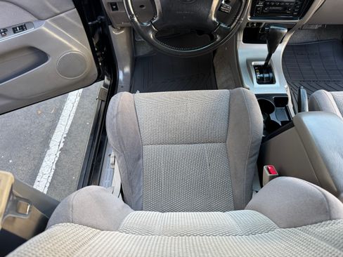 Used 2002 Toyota 4Runner Sport image 13