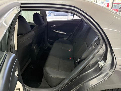 Used 2013 Toyota Corolla S image 9