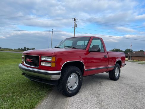 Used 1995 GMC Sierra 1500 SLE image 1