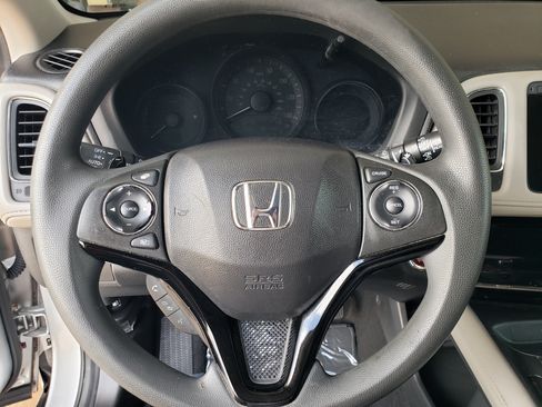 Used 2016 Honda HR-V EX image 15