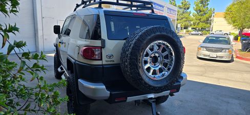 Used 2008 Toyota FJ Cruiser image 12