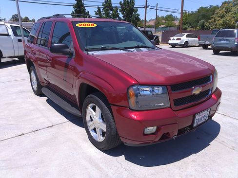 Used 2008 Chevrolet TrailBlazer LS image 1