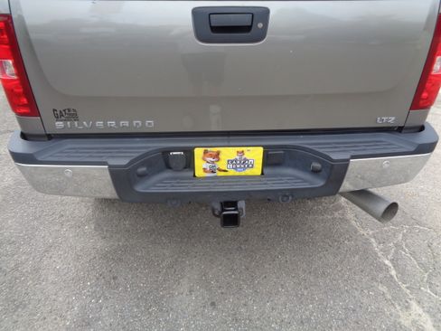 Used 2007 Chevrolet Silverado 2500 LTZ image 13