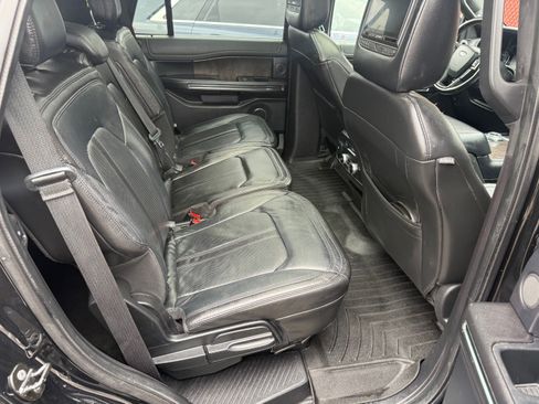 Used 2018 Ford Expedition Limited image 12