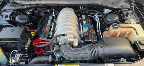 Used 2010 Dodge Charger SRT8 image 36