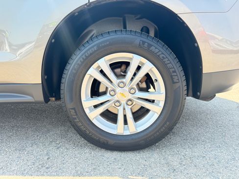 Used 2012 Chevrolet Equinox LT image 12