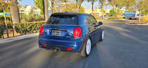 Used 2015 MINI Cooper S image 25