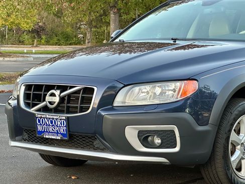 Used 2010 Volvo XC70 3.2 image 21
