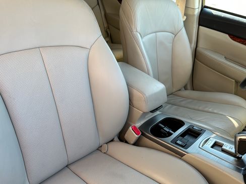 Used 2011 Subaru Outback 3.6R Limited image 14
