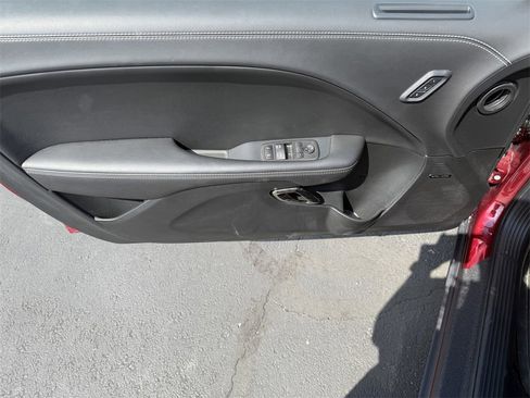 Used 2023 Dodge Challenger SRT Hellcat image 18