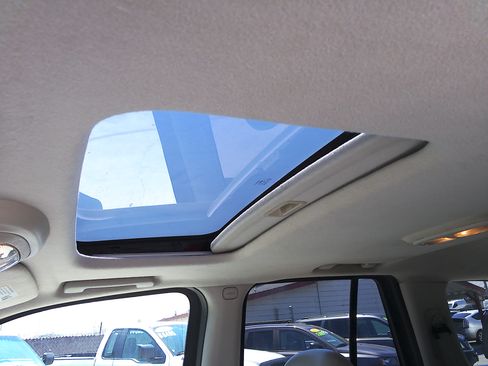 Used 2008 Chevrolet TrailBlazer LS image 32