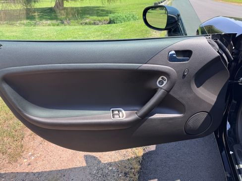 Used 2007 Pontiac Solstice GXP image 3