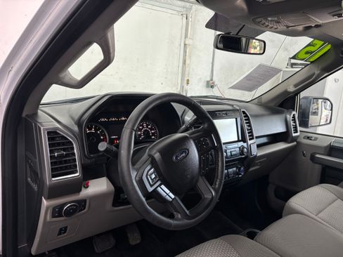 Used 2015 Ford F150 FX4 image 11
