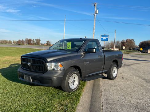 Used 2013 RAM 1500 Tradesman image 1