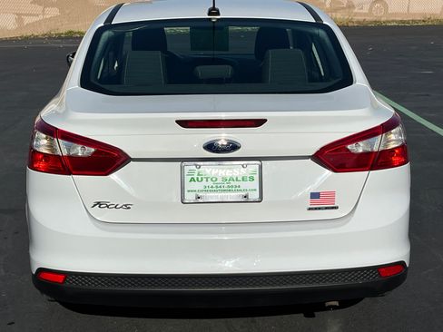 Used 2012 Ford Focus S image 11