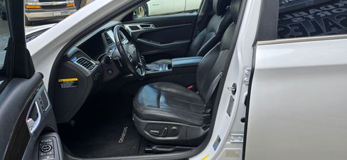 Used 2015 Hyundai Genesis 3.8 Ultimate image 34