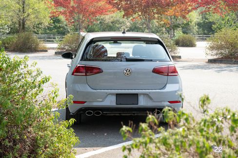 Used 2019 Volkswagen Golf R image 82