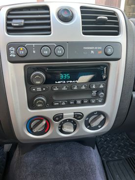 Used 2010 Chevrolet Colorado W/T image 7
