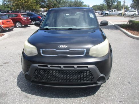 Used 2015 Kia Soul image 3