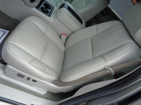 Used 2007 Chevrolet Silverado 2500 LTZ image 46