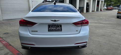 Used 2015 Hyundai Genesis 3.8 Ultimate image 25