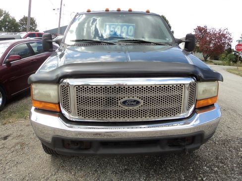 Used 1999 Ford F350 Super Duty XL image 2