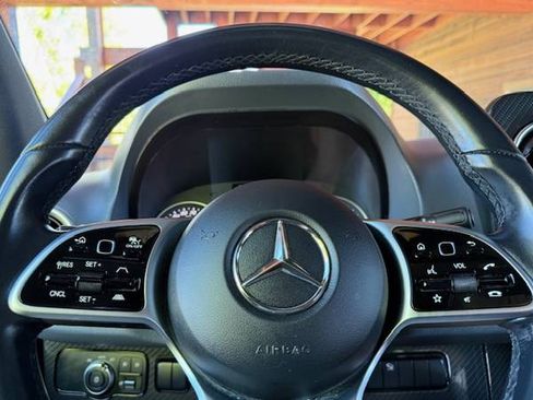 Used 2019 Mercedes-Benz Sprinter 2500 image 12